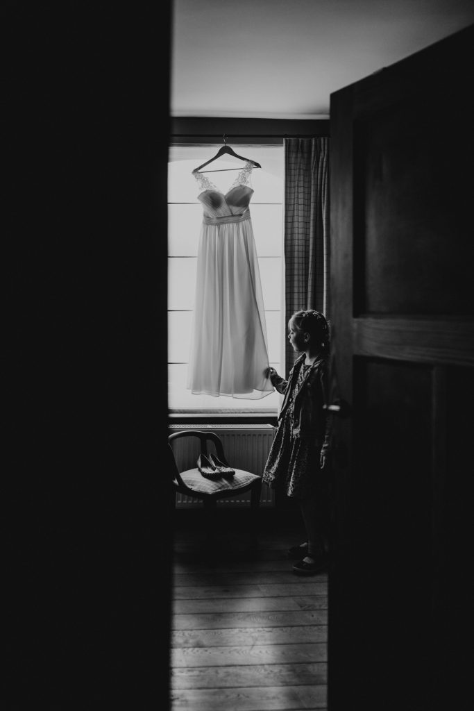 reportage photo de mariage belgique - photographe mariage lifestyle brabant wallon - preparatifs du mariage - caroline de patoul